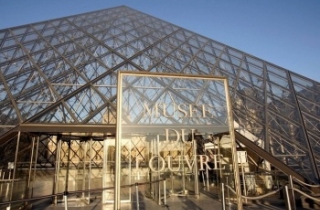 法国巴黎卢浮宫卡鲁塞尔购物中心 Carrousel Du Louvre